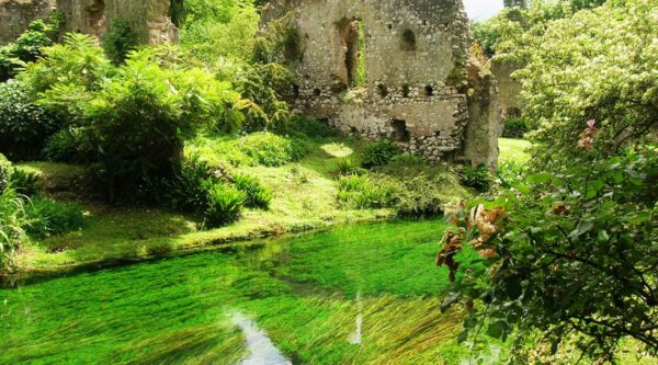 Ninfa Garden