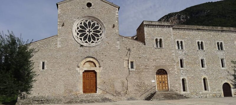 Day trip from Rome to Sermoneta, Ninfa Gardens and Valvisciolo Abbey